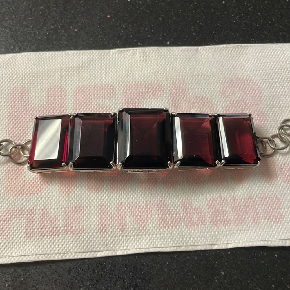Woman’s Bracelet…..Amazing